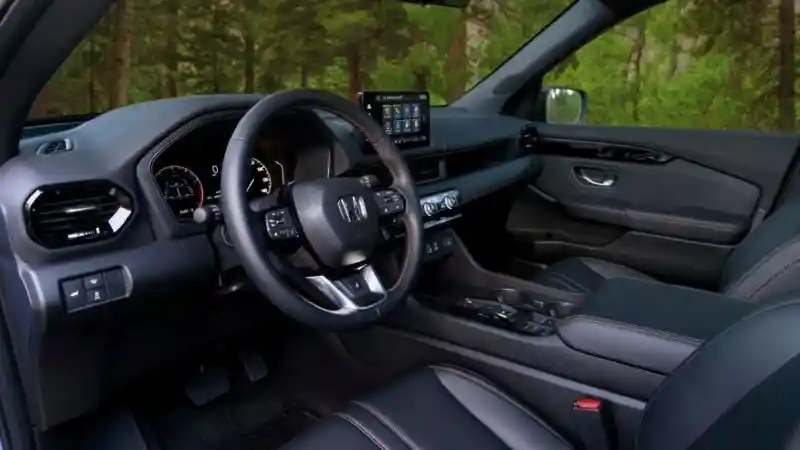 Foto - SUV Terbesar Honda Yang Pandai Off-Road Rilis 2023