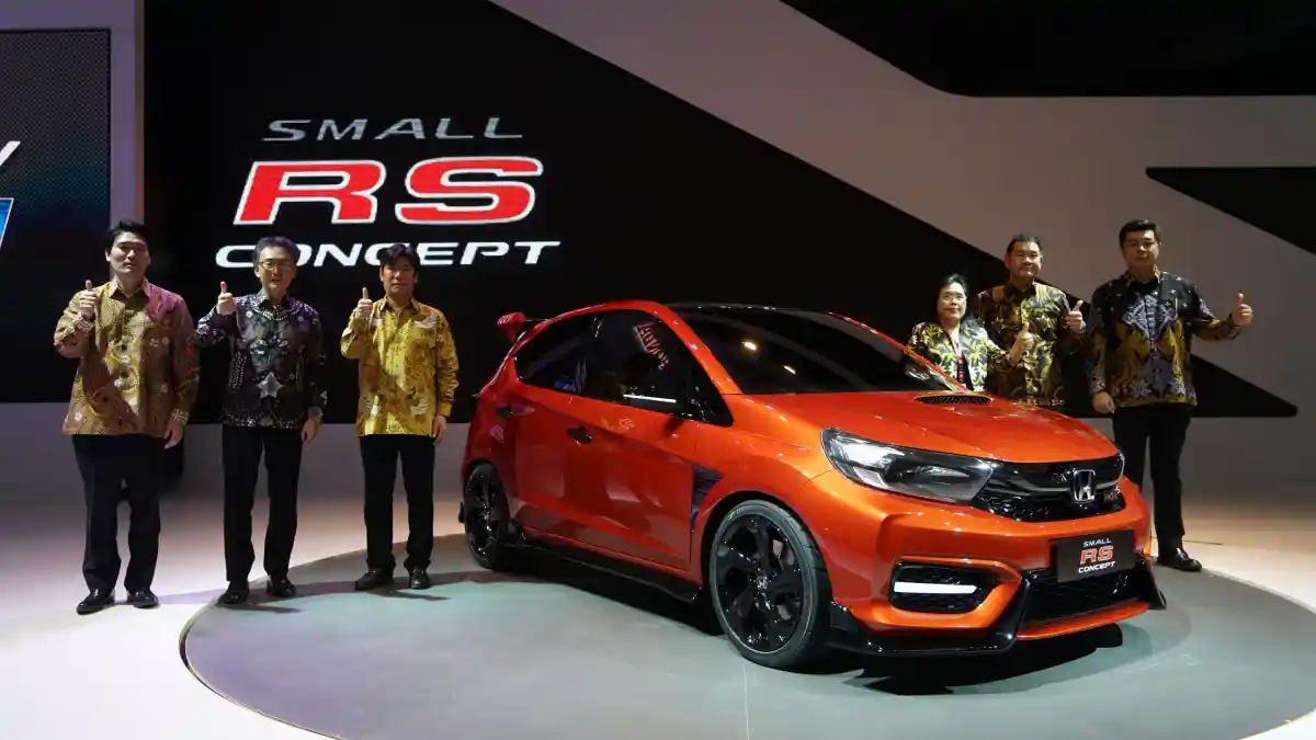 Foto - Melihat Lebih Dekat Honda Small RS Concept, Calon Brio Turbo? (12 Foto)