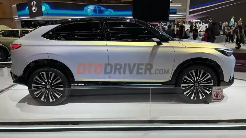 Foto - Honda Pamerkan SUV e: Prototype, SUV Listrik Dengan Basis HR-V