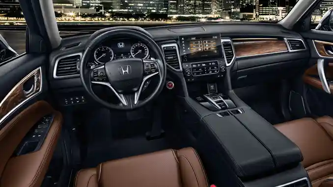 Foto - Honda UR-V Resmi Meluncur Di Tiongkok, Bermesin Turbo 275 DK