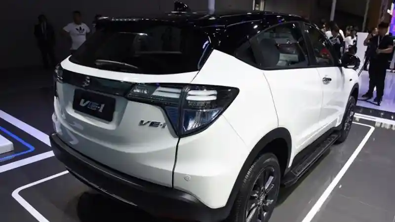 Foto - Honda HR-V Bermesin Tanpa Bensin Meluncur di Tiongkok