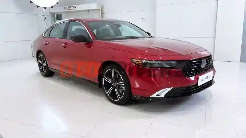 Foto - Melihat Sejarah Honda Accord Yang Sudah Berusia Setengah Abad 