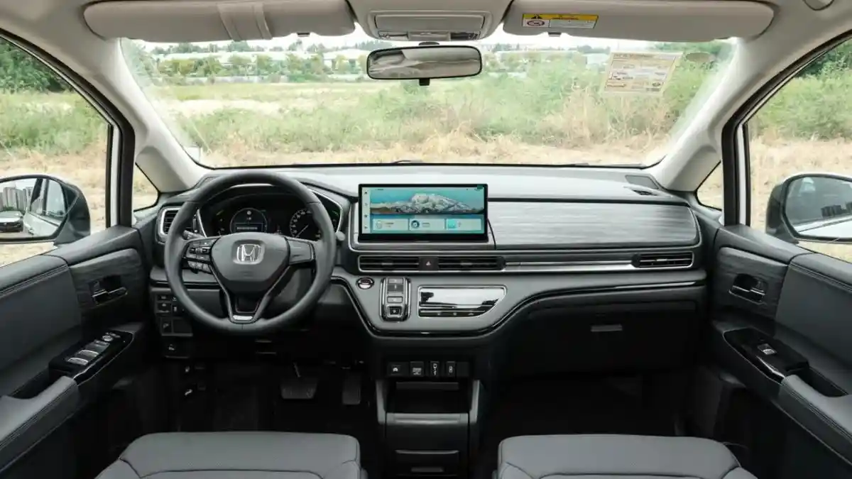 Foto - Honda Odyssey Muncul Lagi di Pasar China, Harganya Rp 400 Jutaan