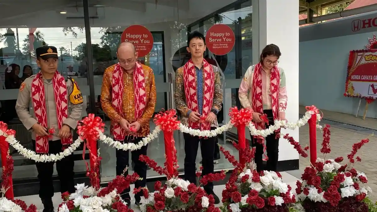 Foto - Honda Menjangkau Sulawesi Tenggara Dengan Resmikan Dua Dealer Sekaligus