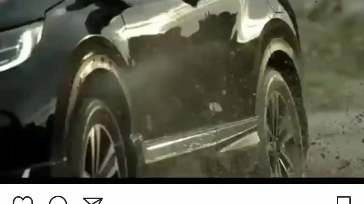Foto - Honda Indonesia Unggah Teaser CR-V 2017, Tak Lama Lagi Dijual? 