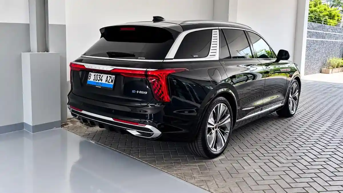Foto - Hongqi E-HS9 Mulai Unjuk Taring di Indonesia, Sudah 40 Unit Terjual Sejak Januari