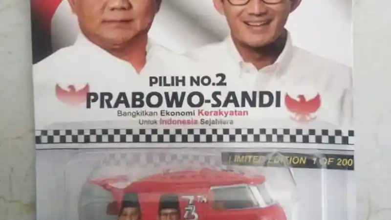 Foto - Unik! Hot Wheels Livery Jokowi dan Prabowo