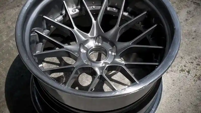 Foto - HSR Wheel HRN MH, Pelek Karakter Timeless Diluncurkan 