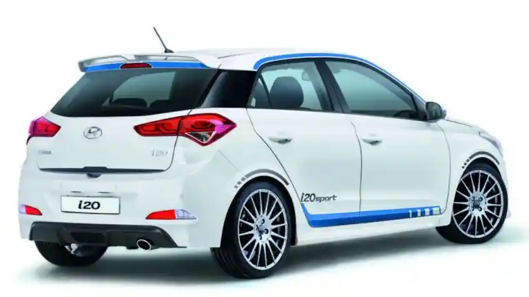 Foto - Hyundai i20 Sport Terlihat Lebih Agresif