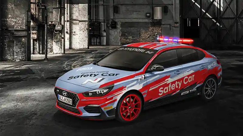 Berita - Intip Spesifikasi Safety Car Untuk Ajang WSBK