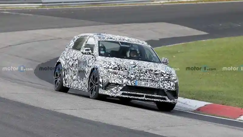 Berita - SPY SHOT: Hyundai Ioniq 5 N Di Sirkuit Nurburgring