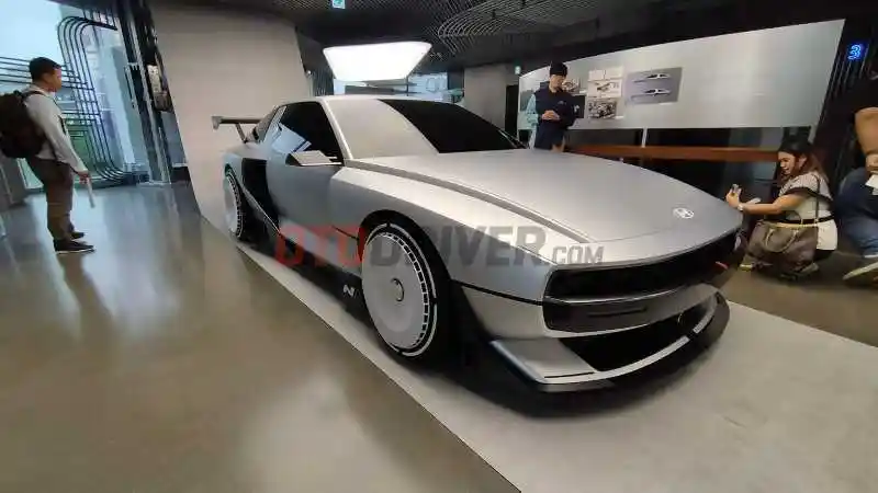 Berita - Hyundai Supercar Hidrogen 765hp Hadir 2026