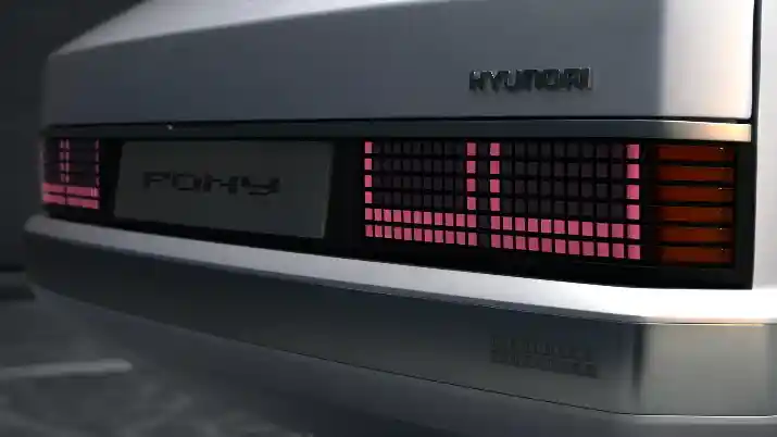 Foto - Pony EV, Jas Merah Ala Hyundai