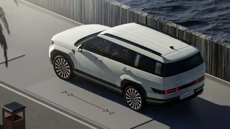 Foto - All New Hyundai Santa Fe Makin Dekat Kehadirannya. Ini Bocoran Harganya