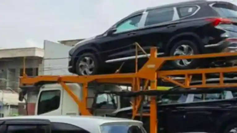 Foto - Hyundai Santa Fe Facelift Terendus Masuk Indonesia