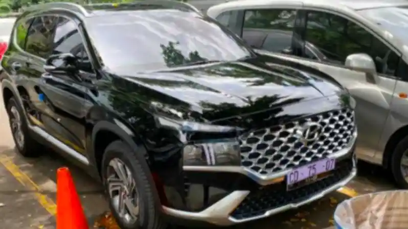 Berita - Hyundai Santa Fe Facelift Terendus Masuk Indonesia