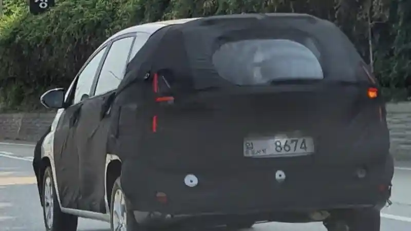 Foto - Seperti Ini Bentuk Fascia Hyundai Stagazer