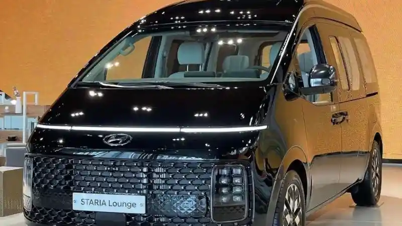 Berita - Ini Dia Hyundai Staria Versi Atap Tinggi