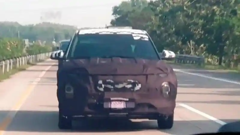 Berita - SPY SHOT: Compact SUV Hyundai Lawan HR-V dan CX-3. Semakin Dekat Kemunculannya?