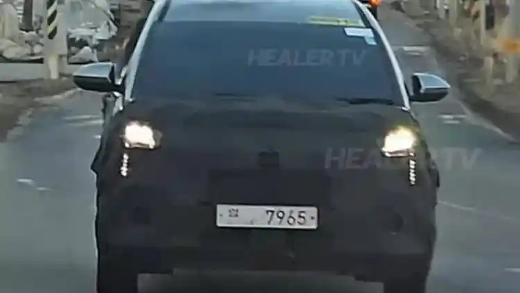 Foto - Hyundai Stargazer Cartenz Sudah Tercatat di Indonesia Dengan Harga Jual Mulai Rp 155 Jutaan