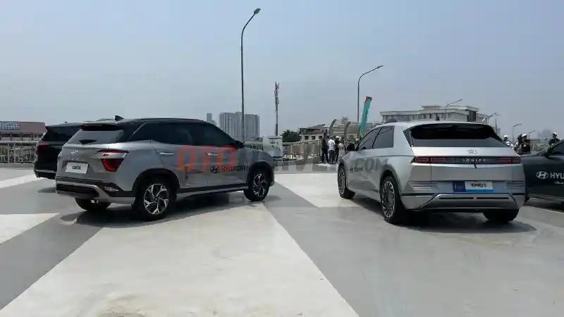 Foto - Dukung FIFA World Cup U-17, Hyundai Serahkan 148 Unit Mobil Sebagai Kendaraan Operasional