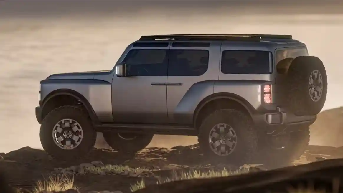 Foto - Hyundai Memperkenalkan SUV Sasis Tangga Yang Bisa Diajak Offroad Kelas Berat Pesaing Prado