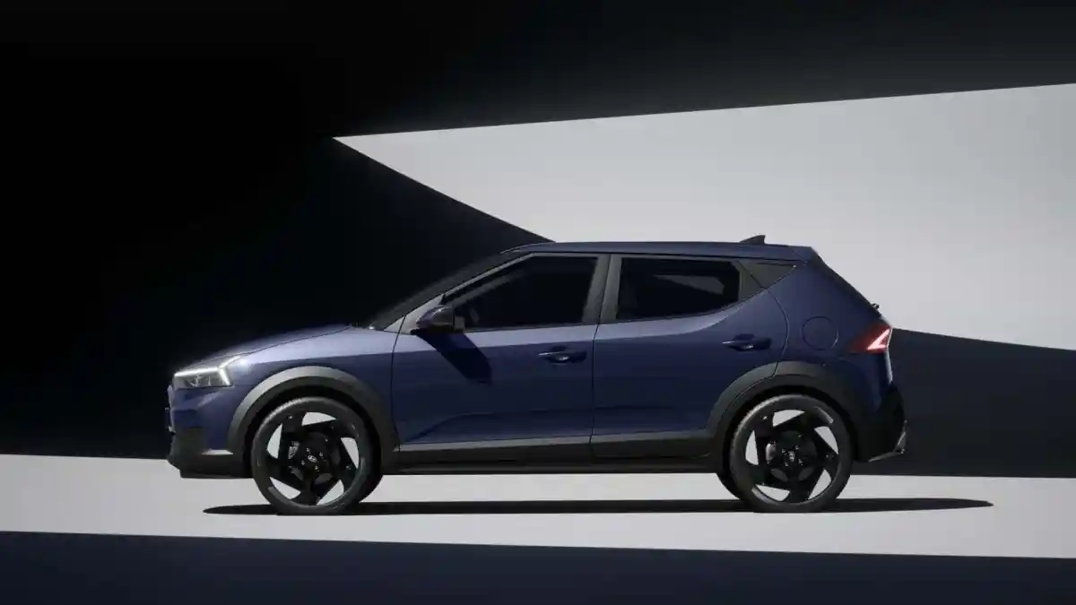 Foto - Hyundai i20 versi 2027 Muncul di Brazil