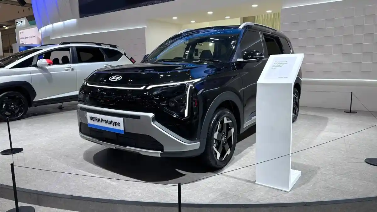 Berita - GALERI: Hyundai Neira EV Di GIIAS 2026 (17 FOTO)