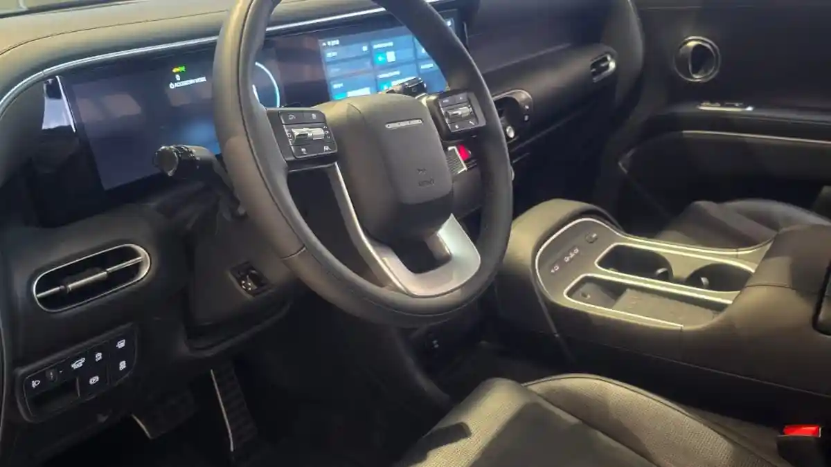 Foto - Sudah Bisa Dipesan Dengan Booking Fee Rp 10 Juta, Hyundai Palisade Terbaru Bak SUV Amerika Serikat