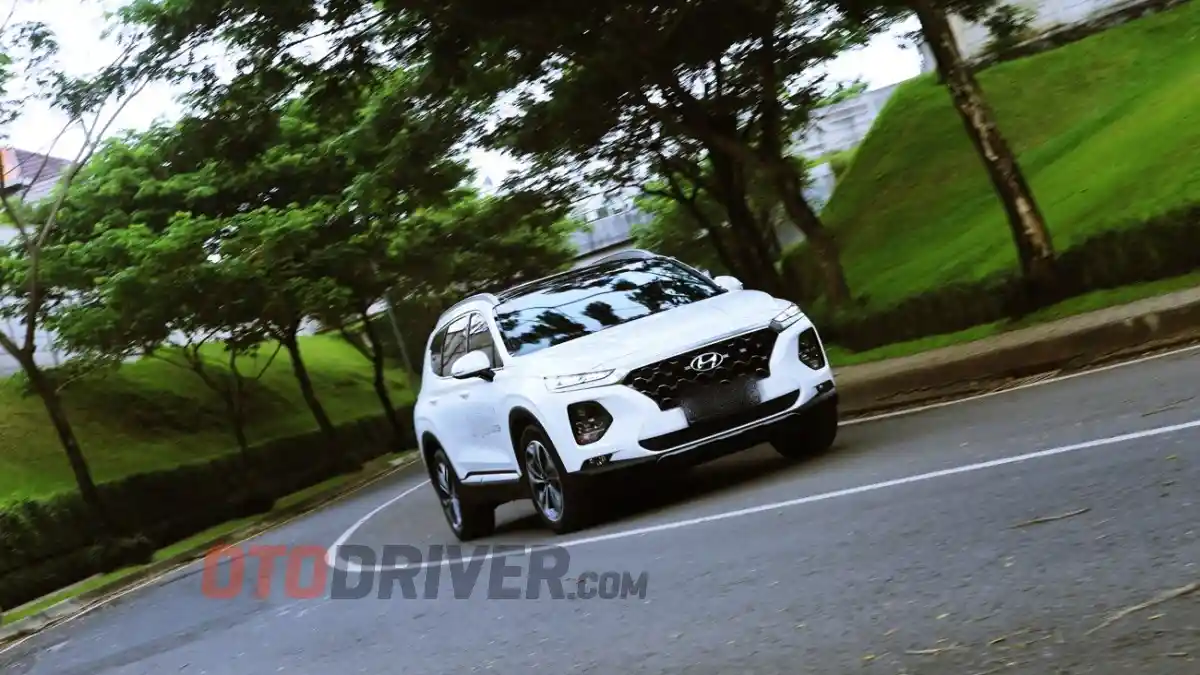 Foto - Menerapakan Teknik Eco Driving Yang Bikin BBM Lebih Irit, Ini Caranya