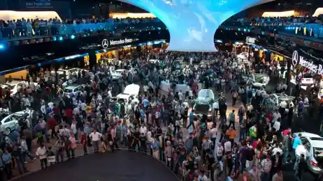 Foto - IAA 2015 : Motor Show Terbesar Di Dunia. Pengunjungnya 2 Kali GIIAS 2015