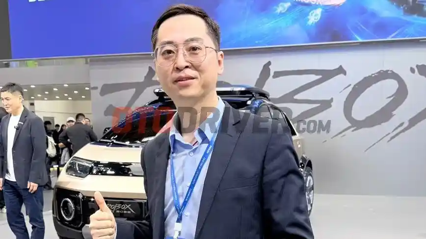 Foto - IQar V27 REEV, SUV Sakti Dari Chery