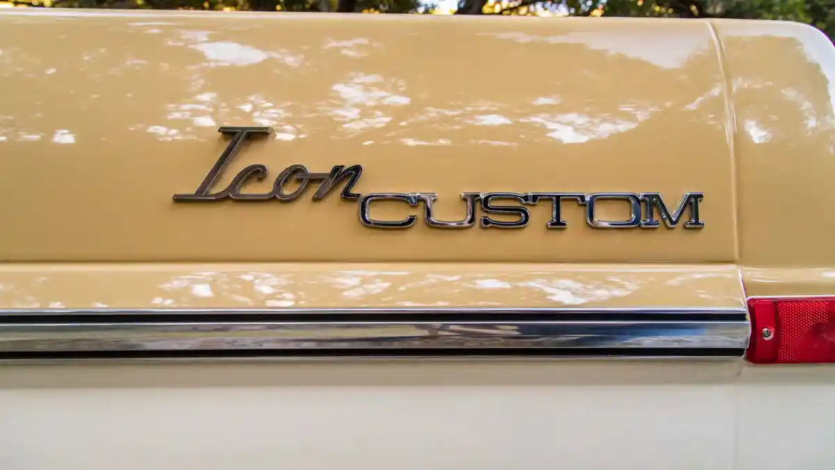 Foto - Ford Icon Reformer F100, Pick Up Kolaborasi Masa Lalu Dan Kekinian