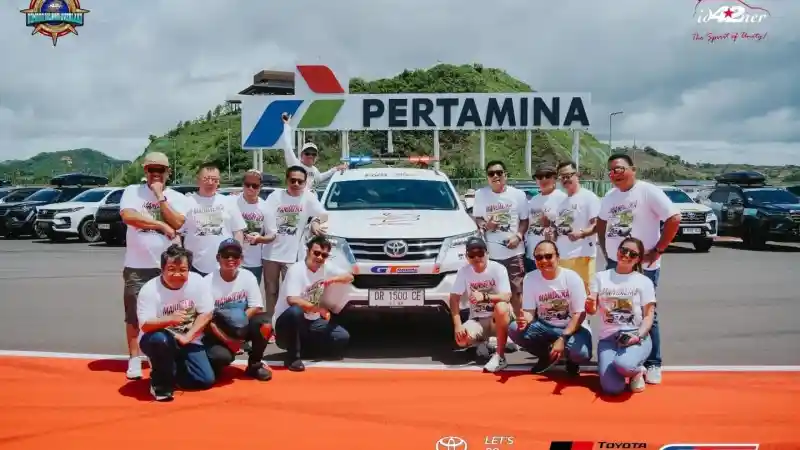 Foto - Klub Pemilik Fortuner, ID42NER Touring Ke Labuan Bajo Hingga Jajal Sirkuit Mandalika