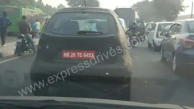 Foto - SPY SHOT: Suzuki Ignis Diuji Kembali Sebelum Yakin Layak Dijual