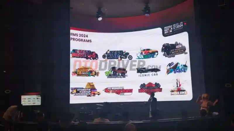 Foto - Geber Panggung Mobil dan Motor Listrik, IIMS 2024 Dihelat Sehari Lepas Pemilu 