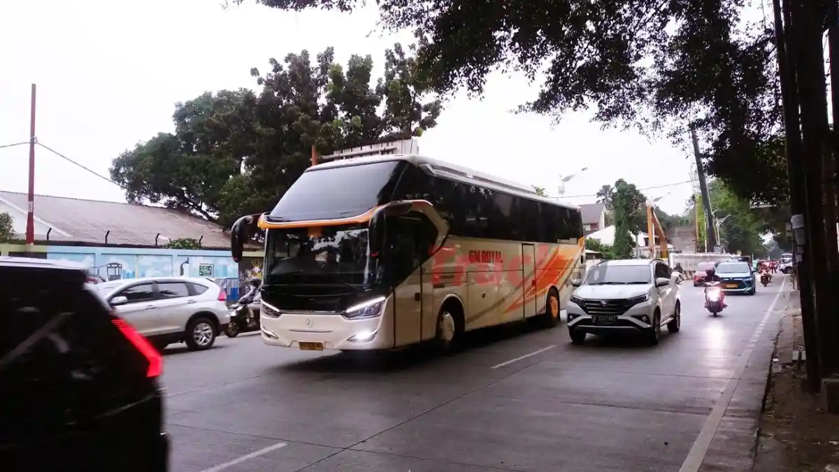 Foto - Untuk Kesekian Kalinya, Kantuk Sopir Bus Berujung Petaka