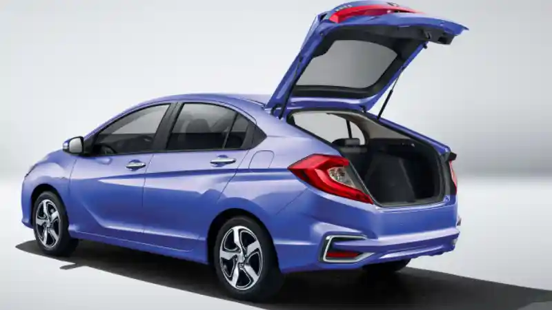 Foto - Pengganti Honda Jazz di Indonesia