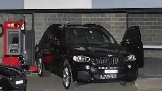 Berita - Perampok Sial! Curi Mobil Untuk Merampok Malah Kecelakaan