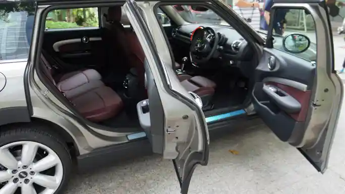 Foto - FIRST DRIVE: All New MINI Cooper Clubman 2016