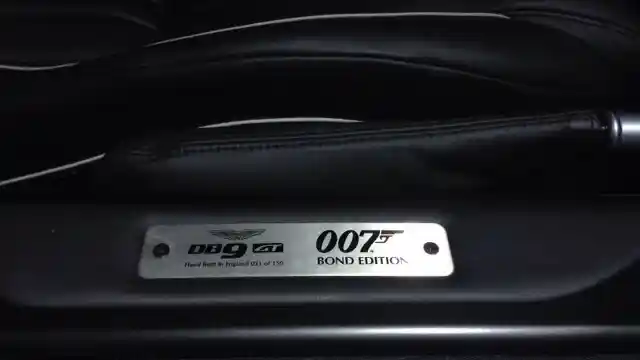 Foto - Aston Martin DB9 GT Bond Edition, Hanya 1 Unit Di Indonesia