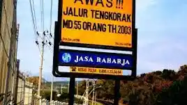 Foto - Lucu, Rambu Peringatan Unik Di Jalur Mudik