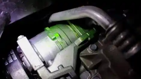 Foto - Oli Kompresor AC Ternyata Juga Harus Rutin Diganti