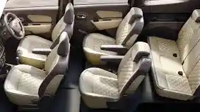 Foto - Renault Lodgy Hadir Di GIIAS 2015