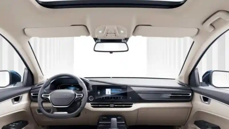 Foto - Wuling Victory Mengaspal Dengan Tawarkan Berbagai Kemewahan