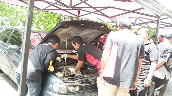 Foto - Jangan Sampai Lupa! Cek Busi Sebelum Mudik. Ini Panduannya