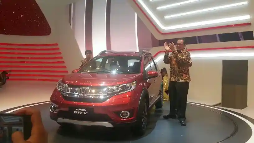 Foto - GIIAS 2015: Ini Dia Fitur Lengkap Honda BR-V