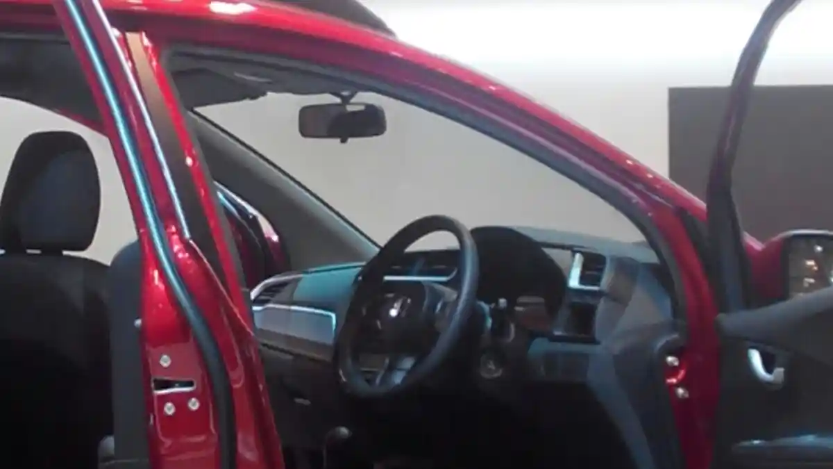 Foto - Tiap Hari Honda BR-V Laris 136 Unit