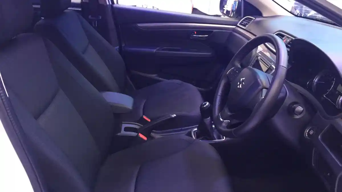 Foto - GIIAS 2015: Detail Suzuki Ciaz, Penantang Baru Di Kelas Small Sedan