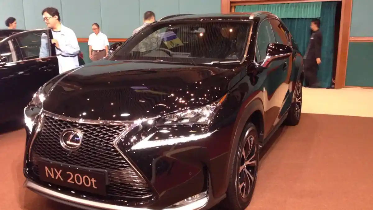 Foto - Deretan Mobil Hybrid di Indonesia Dari Yang Paling Murah Hingga Termahal